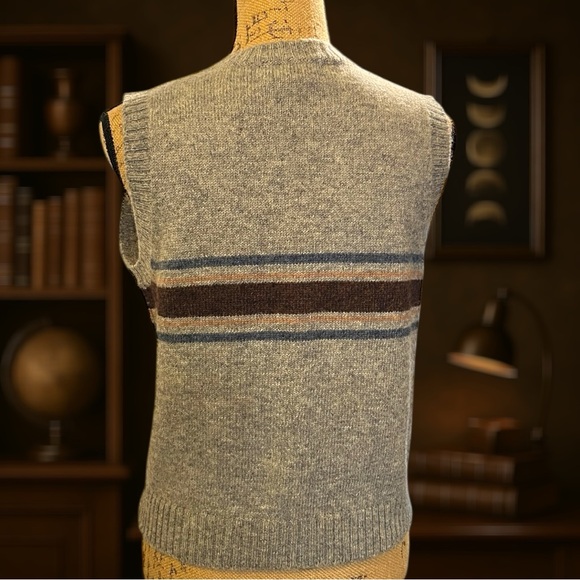 Dark Academia 90s Preppy 100% Wool Vest Size S Juniors - Picture 7 of 16